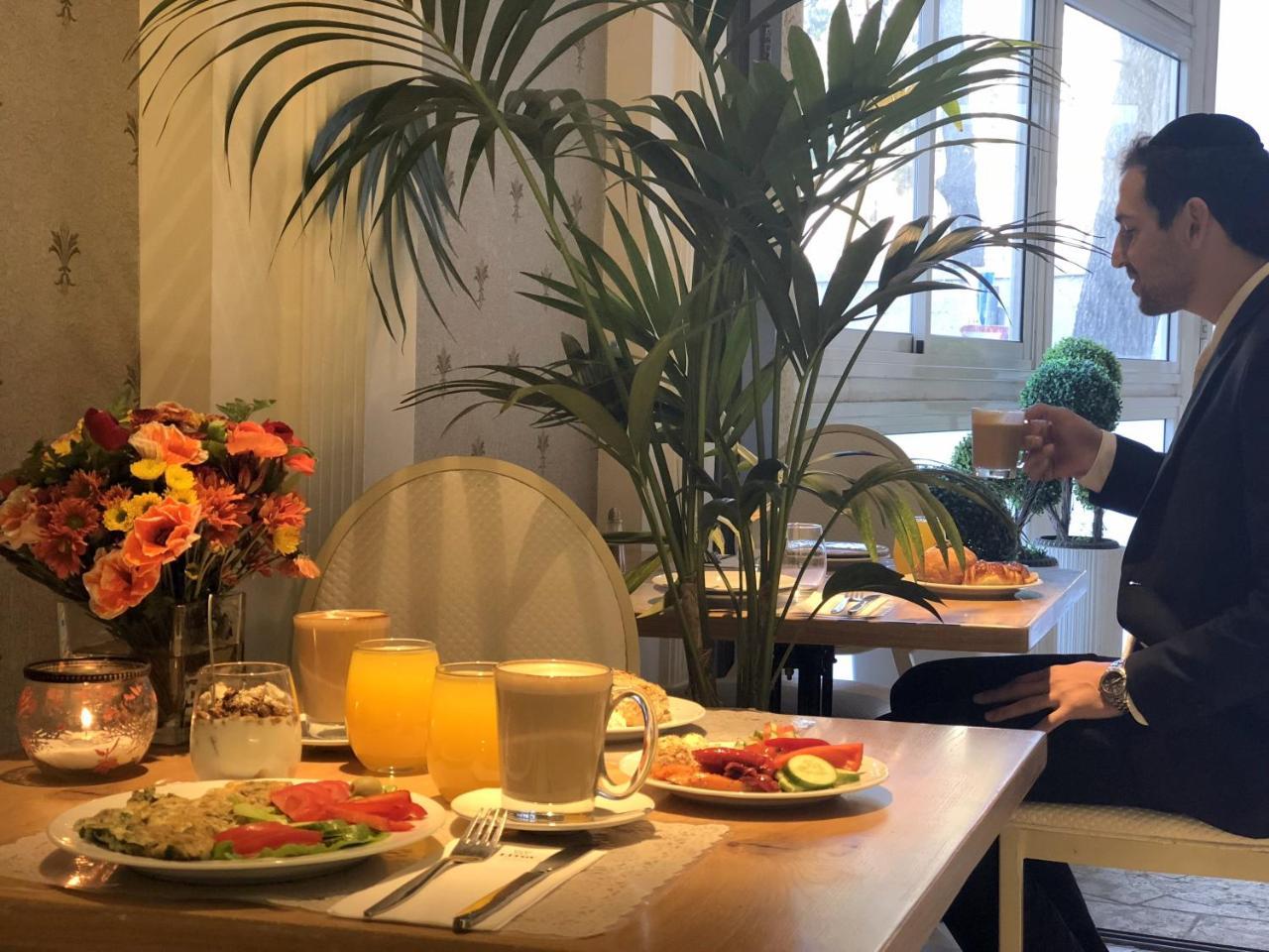 Litov Hotel - A Religious Boutique Hotel 예루살렘 외부 사진